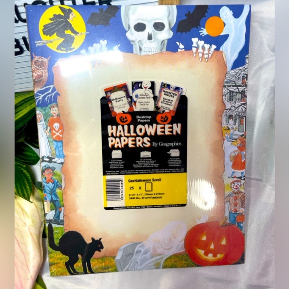 Vintage 1997 Geographics Halloween Papers 25 Count 8.5x11 Sealed USA - Picture 1 of 2